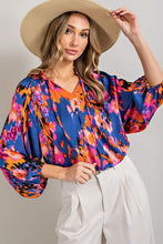 Load image into Gallery viewer, V-neck tie front blouse top
