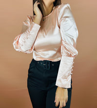 Load image into Gallery viewer, LONG SLEEVE SATIN TOP
